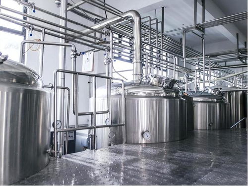 酒香何处寻？—— 传统酒业的变迁与现代市场挑战